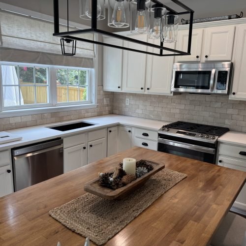 Stone countertop installers near Powder Springs